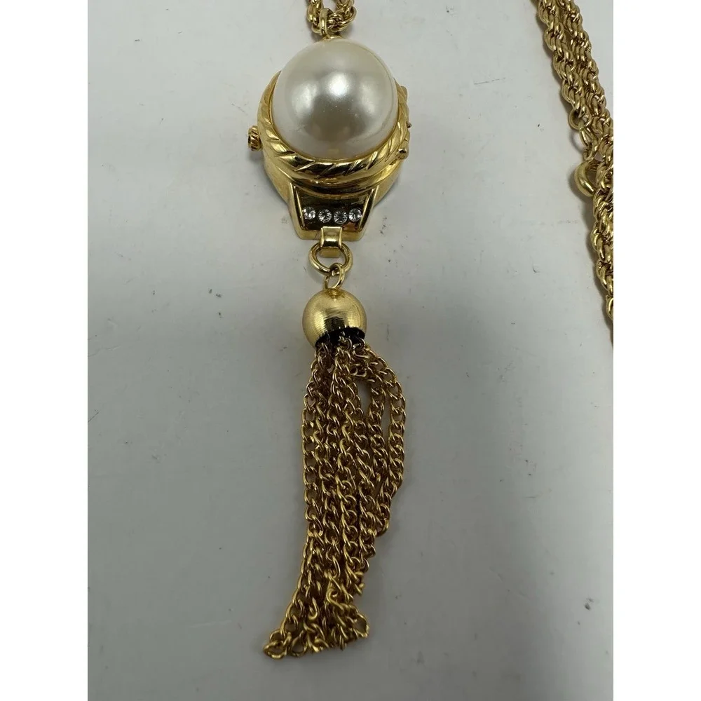 Futura Pendant Ladies Watch New Battery Faux Pearl Tassel‎ 21MM 30